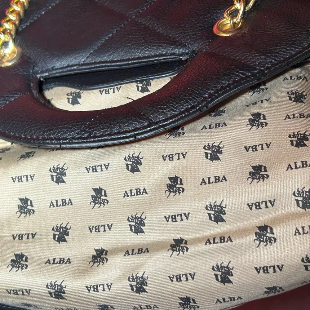 Alba Black Webbing & Bee Quilted Crossbody 18” x 11” x 5” NWT - Picture 14 of 15